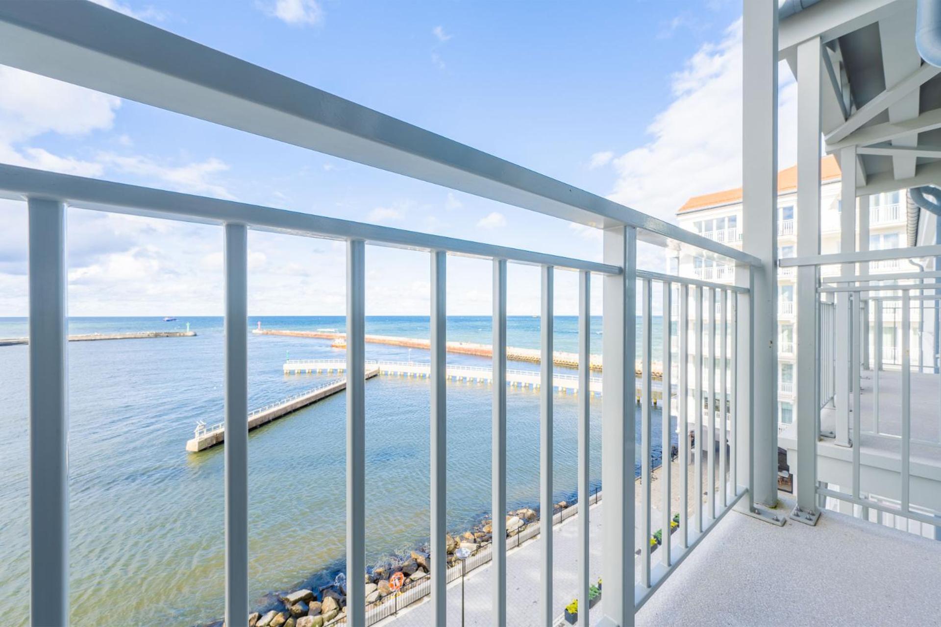 Sea Collection By Marina Royale Aparthotel Darlowo Exterior foto