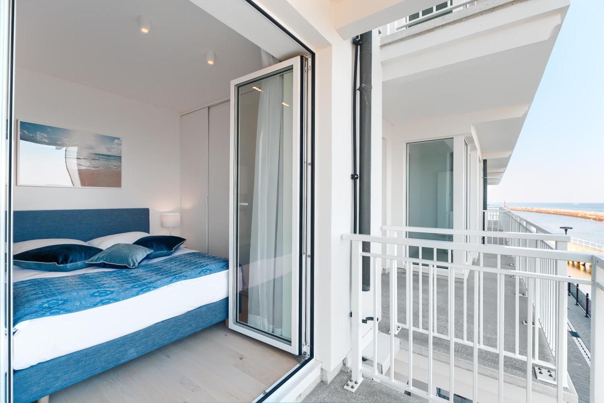 Sea Collection By Marina Royale Aparthotel Darlowo Exterior foto